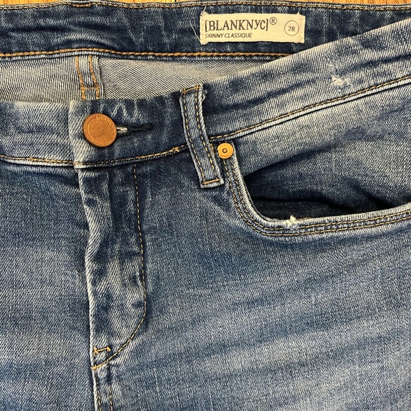 Blank NYC Skinny Classic Jean - Picture 6 of 9